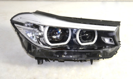 BMW 6 G32 GT lampa przód prawa LED 7485054