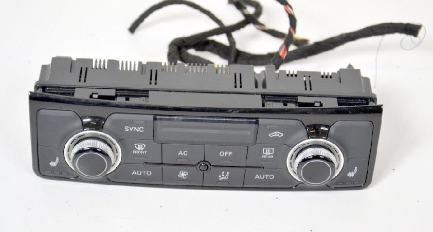 AUDI A8 panel klimatyzacji climatronic 4H0820043D AUDI A8 panel klimatyzacji climatronic 4H0820043D