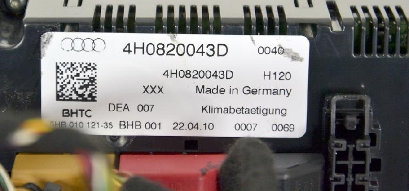 AUDI A8 panel klimatyzacji climatronic 4H0820043D AUDI A8 panel klimatyzacji climatronic 4H0820043D