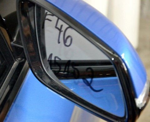 BMW 2 F46 lusterko zewnętrzne prawe kolor B45 BMW 2 F46 lusterko zewnętrzne prawe kolor B45