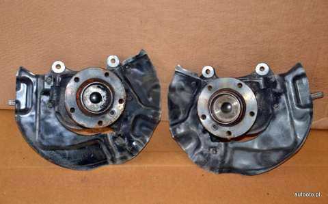 BMW 5 E60 E61 zwrotnica łożysko 6760953 6760954 BMW 5 E60 E61 zwrotnica łożysko 6760953 6760954