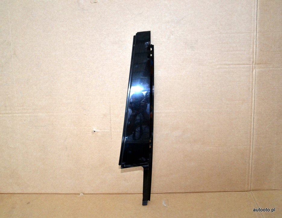 BMW F01 F02 listwa słupka drzwi tył lewa 7185233 BMW F01 F02 listwa słupka drzwi tył lewa 7185233