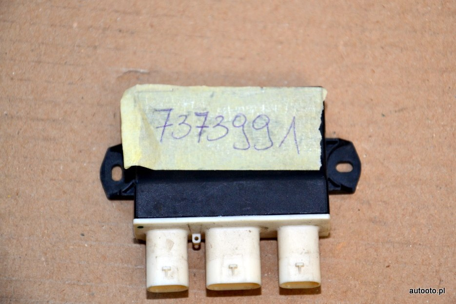 BMW F30 F01 F25 control unit for Smart Opener 7373991 BMW F30 F01 F25 control unit for Smart Opener 7373991