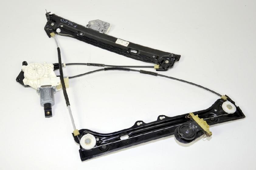 BMW F34 window lifter with motor front right 7339592 BMW F34 window lifter with motor front right 7339592