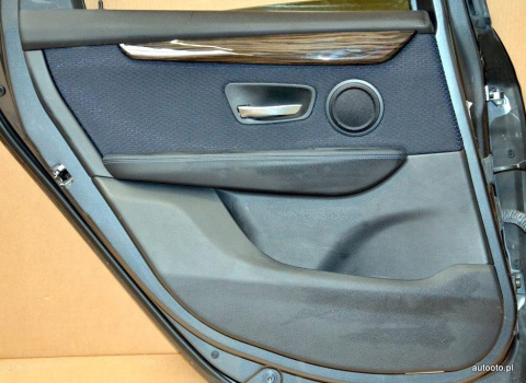 BMW F45 tapicerka boczek boczki drzwi przód tył BMW F45 tapicerka boczek boczki drzwi przód tył
