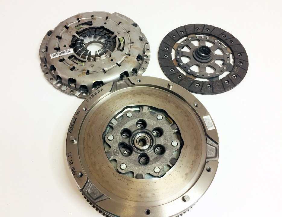 BMW F20 F30 F36 sprzęgło dwumas 2.0i 2.8i N20 BMW F20 F30 F36 sprzęgło dwumas 2.0i 2.8i N20