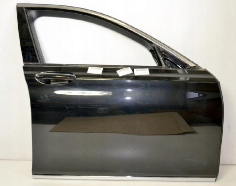 BMW G11 G12 drzwi przednie przód prawe Kolor 475 BMW G11 G12 drzwi przednie przód prawe Kolor 475