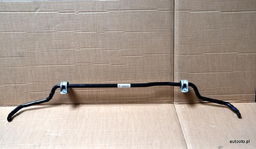 BMW M3 F80 M4 F82 stabilizator tylny tył 2284764 BMW M3 F80 M4 F82 stabilizator tylny tył 2284764