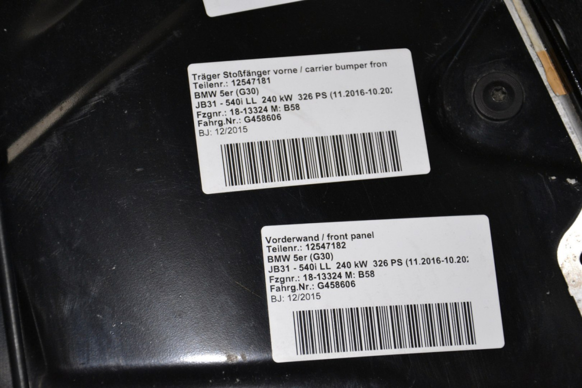 BMW 5 G30 G31 pas przedni wzmocnienie chłodnice BMW 5 G30 G31 pas przedni wzmocnienie chłodnice