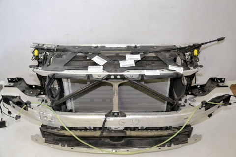 BMW 6 G32 GT pas przedni wzmocnienie chłodnice BMW 6 G32 GT pas przedni wzmocnienie chłodnice