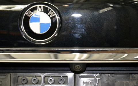 BMW G11 G12 trunk lid aluminum color 475 9481034 BMW G11 G12 trunk lid aluminum color 475 9481034