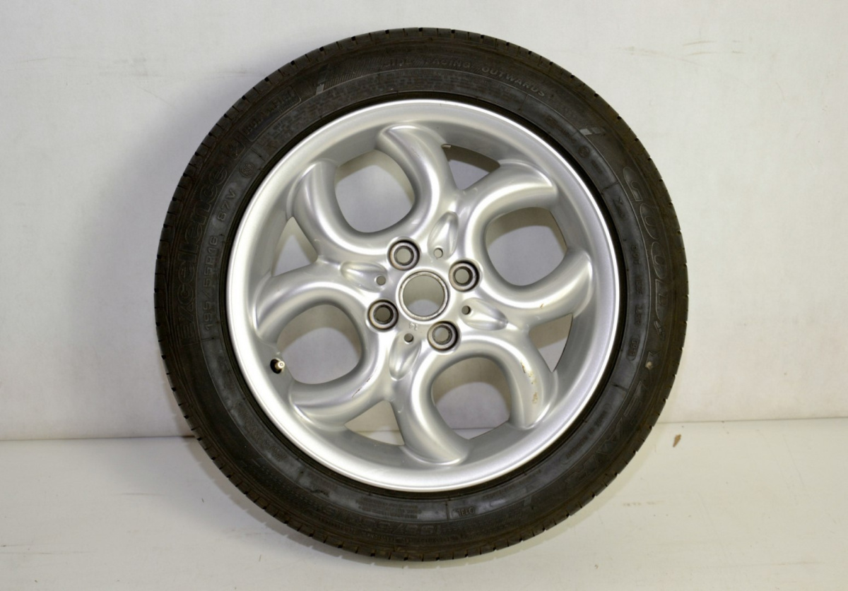 MINI R56 R57 koło alufelga 16 GOODYEAR wzór 120 MINI R56 R57 koło alufelga 16 GOODYEAR wzór 120