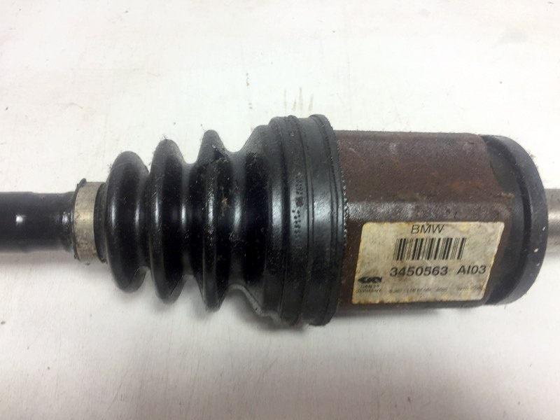 BMW X3 E83 output shaft left 3450563 3450565 BMW X3 E83 output shaft left 3450563 3450565
