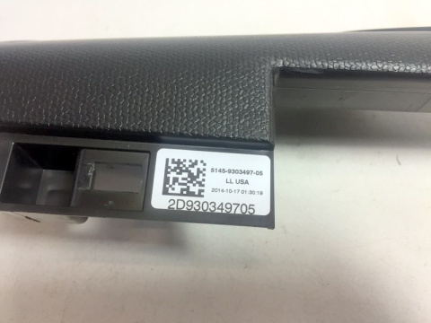 BMW i3 I01 LCI trim instrument panel bottom 9303497 BMW i3 I01 LCI trim instrument panel bottom 9303497