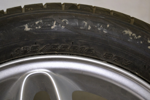MINI R55 R56 R57 koło alufelga 16 Hankook wzór 102 MINI R55 R56 R57 koło alufelga 16 Hankook wzór 102
