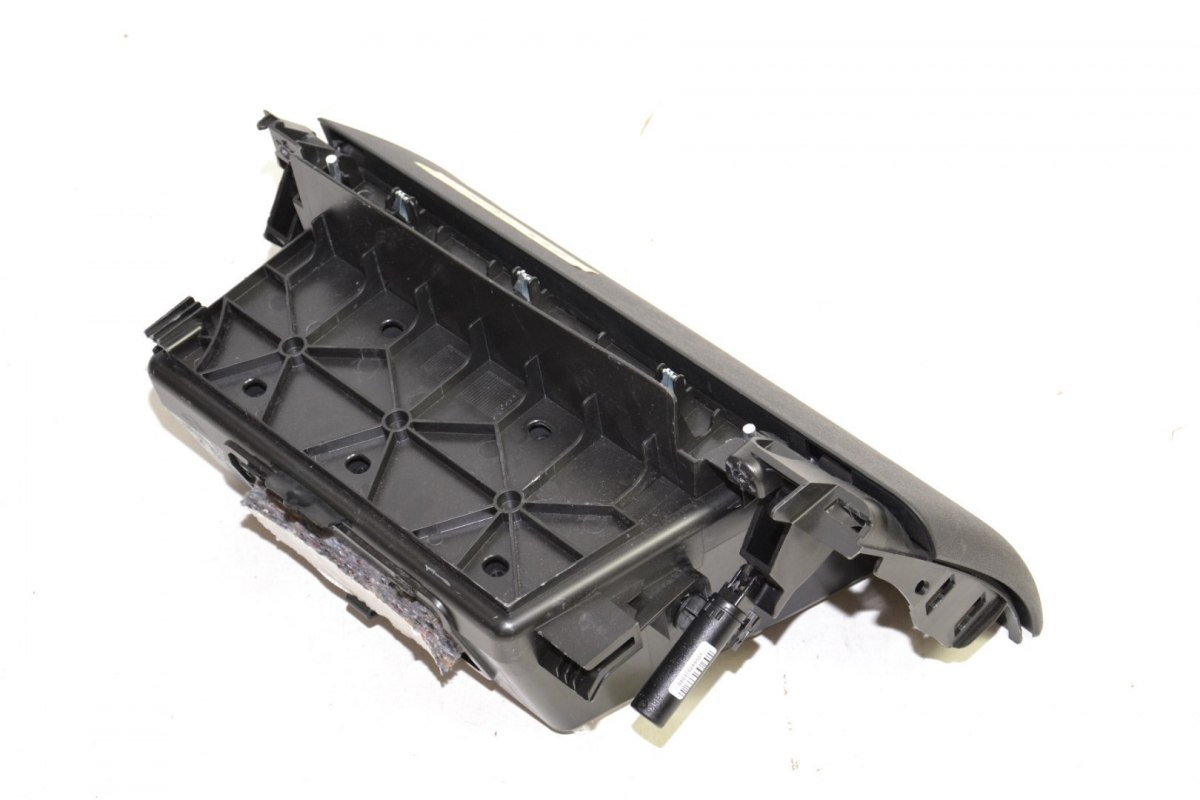 Mini F60 Countryman schowek deska kokpit 9332765 Mini F60 Countryman schowek deska kokpit 9332765