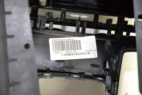 BMW 2 F45 F46 LCI trim centre console front RHD 9287612 BMW 2 F45 F46 LCI trim centre console front RHD 9287612