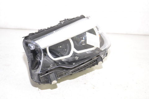 BMW 5 G30 G31 F90 LED front headlight left 7214951 BMW 5 G30 G31 F90 LED front headlight left 7214951