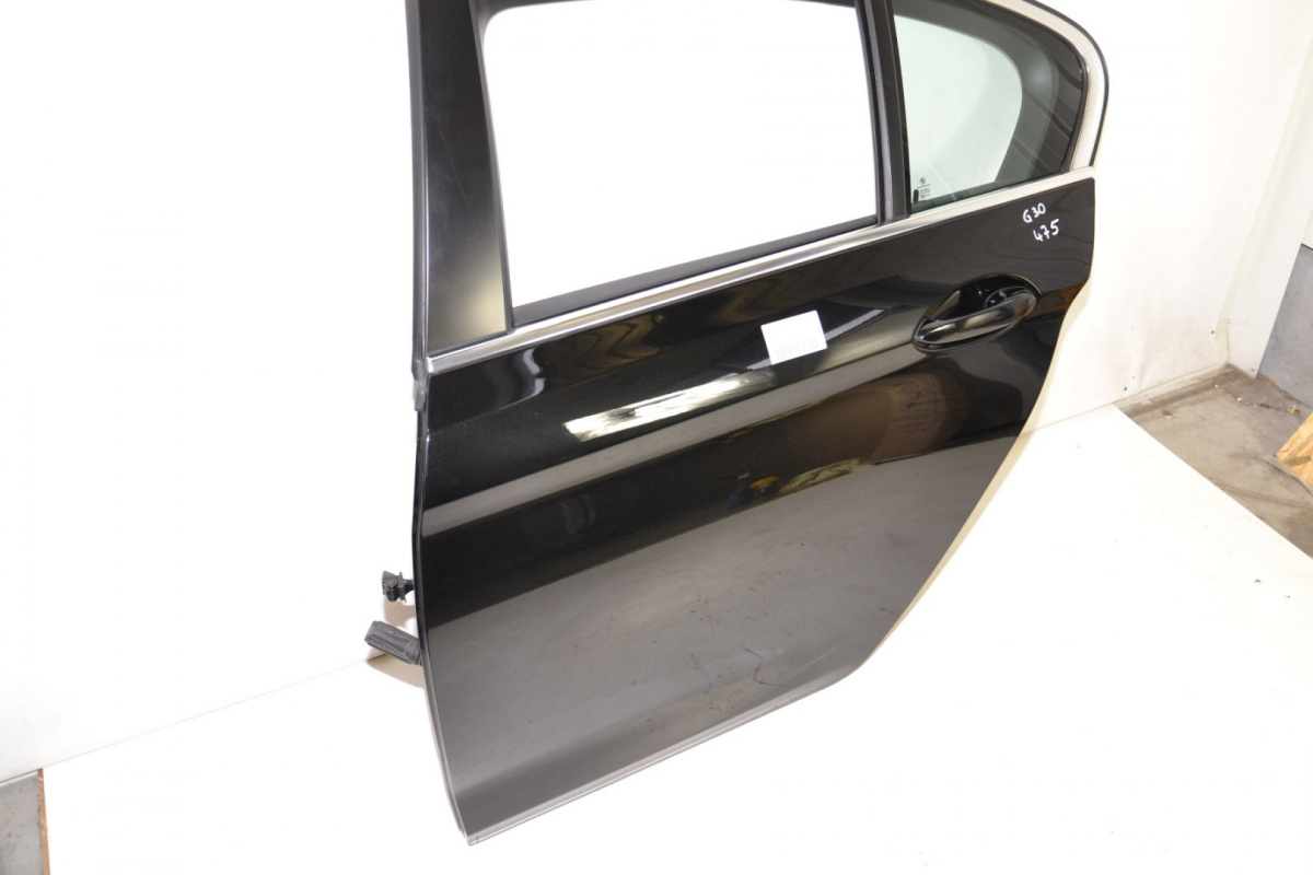 BMW 5 M5 G30 F90 door aluminum rear left 475 BMW 5 M5 G30 F90 door aluminum rear left 475
