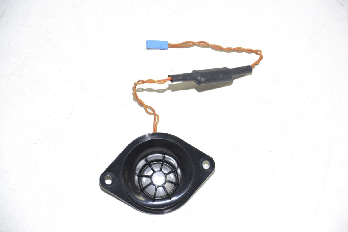 BMW F36 F10 F12 F06 głośnik HARMAN KARDON 9184795 BMW F36 F10 F12 F06 głośnik HARMAN KARDON 9184795
