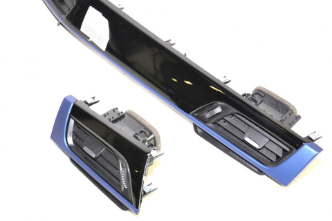 BMW X1 F48 trim I-panel black glossy driver and passenger BLAU MATT BMW X1 F48 trim I-panel black glossy driver and passenger BLAU MATT