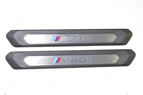 BMW X3 X4 G01 G02 osłona listwa progu prz. 8089579 BMW X3 X4 G01 G02 osłona listwa progu prz. 8089579