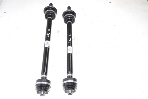 BMW 6 7 G12 G32 półoś tylna prawa 8639474 BMW 6 7 G12 G32 półoś tylna prawa 8639474