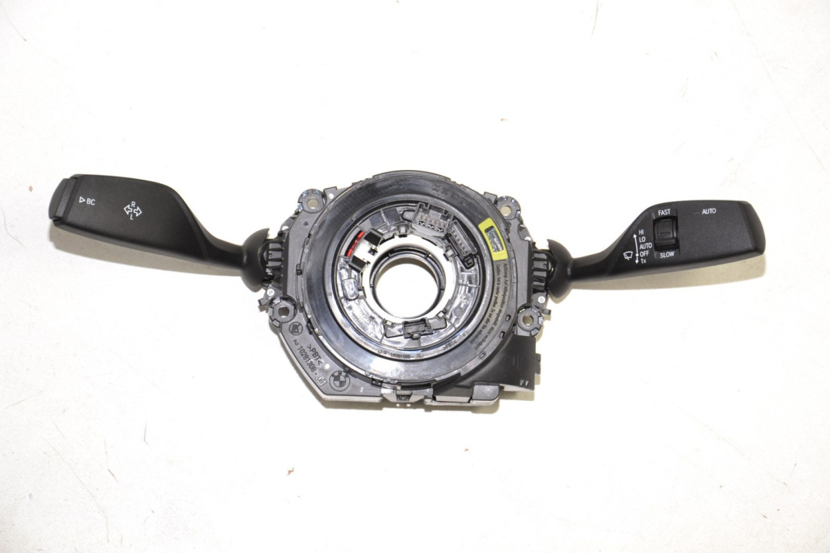 BMW F22 F30 F32 przełącznik kierownicy manetki BMW F22 F30 F32 przełącznik kierownicy manetki