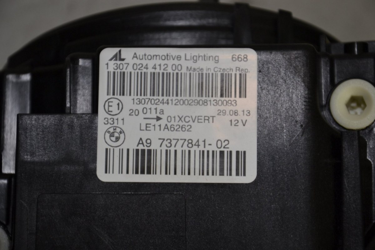 BMW F32 F36 F80 F82 lampa przód lewa FULL LED BMW F32 F36 F80 F82 lampa przód lewa FULL LED