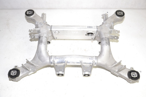 BMW G31 G32 wózek belka sanki tył xDrive 6866423 BMW G31 G32 wózek belka sanki tył xDrive 6866423