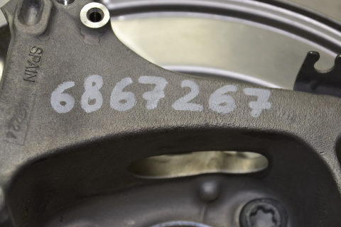 BMW G32 zwrotnica łożysko Xdrive tył 6867267 BMW G32 zwrotnica łożysko Xdrive tył 6867267