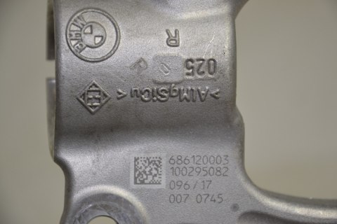 BMW G30 G32 G11 G12 F90 uchwyt amortyzator 6861200 BMW G30 G32 G11 G12 F90 uchwyt amortyzator 6861200