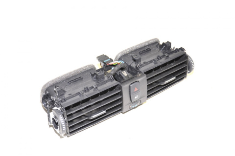 BMW F20 F30 kratka nawiew wlot powietrza 9347436 BMW F20 F30 kratka nawiew wlot powietrza 9347436