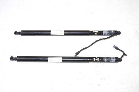 BMW X4 G02 siłownik klapy prawy klapa 7424416 BMW X4 G02 siłownik klapy prawy klapa 7424416