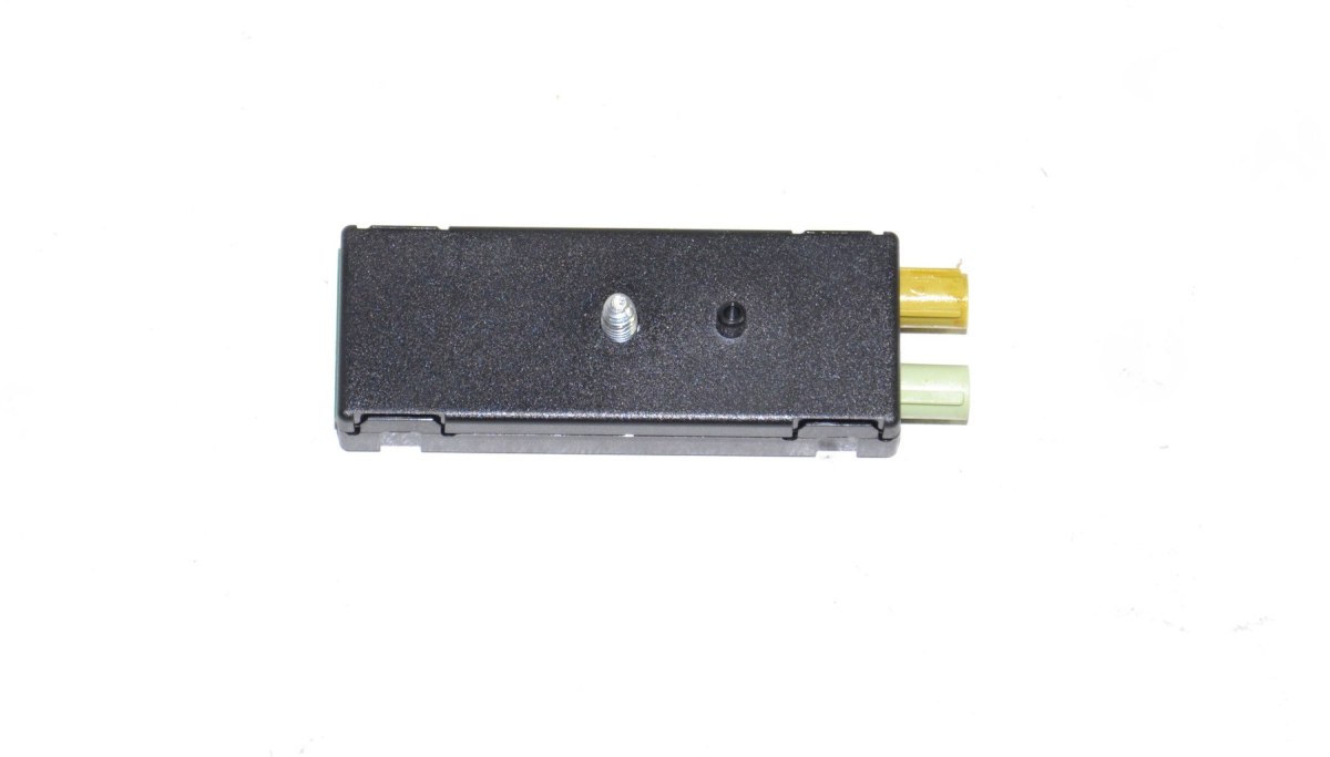 Mini F55 F56 F60 zmacniacz antenowy AM/FM 9270035 Mini F55 F56 F60 zmacniacz antenowy AM/FM 9270035