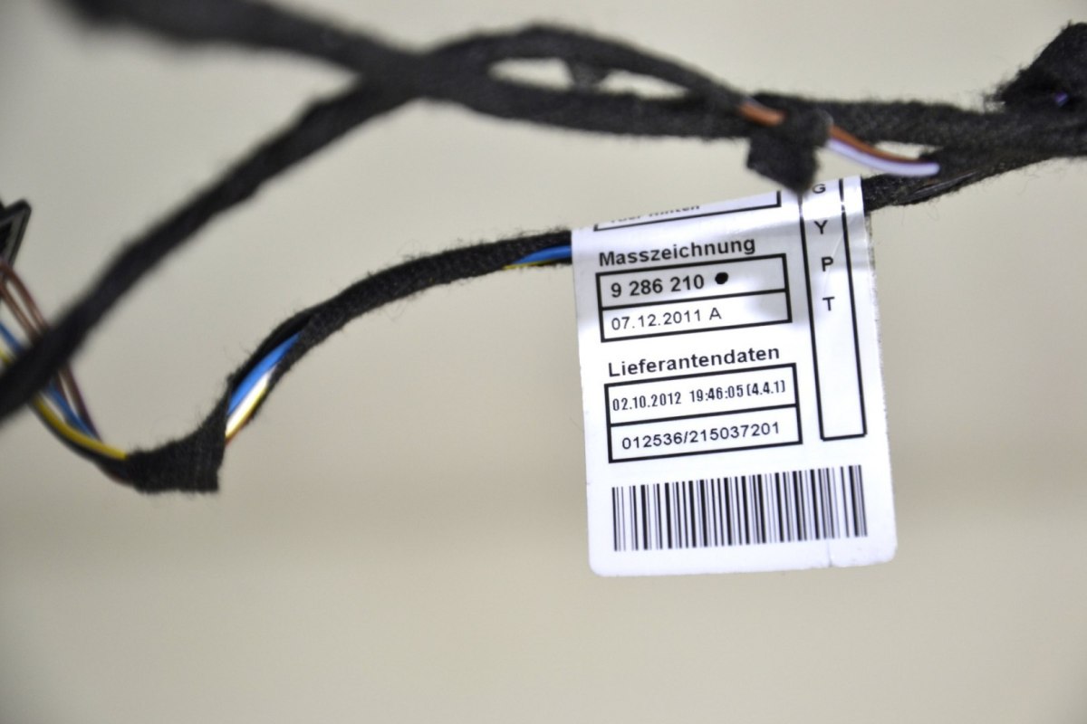BMW 3 F30 F31 F80 instalacja wiązka drzwi 9286210 BMW 3 F30 F31 F80 instalacja wiązka drzwi 9286210