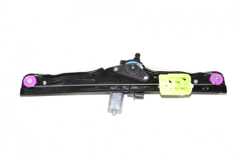 BMW 2 F46 mechanizm podnośnik szyby prawy tył BMW 2 F46 mechanizm podnośnik szyby prawy tył