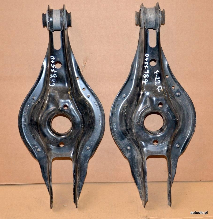BMW F20 F21 F30 F31 F36 wahacz poprzeczny 6867540 BMW F20 F21 F30 F31 F36 wahacz poprzeczny 6867540