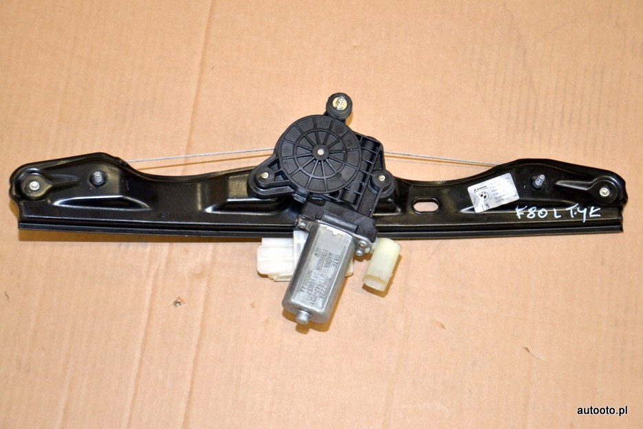 BMW F30 F31 F80 mechanizm szyby lewy tył BMW F30 F31 F80 mechanizm szyby lewy tył