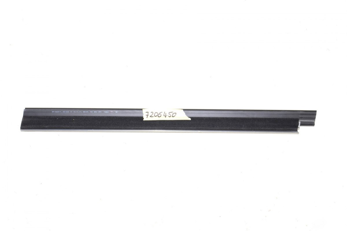 BMW F02 F04 listwa szyby wewnętrzna prawa 7206450 BMW F02 F04 listwa szyby wewnętrzna prawa 7206450