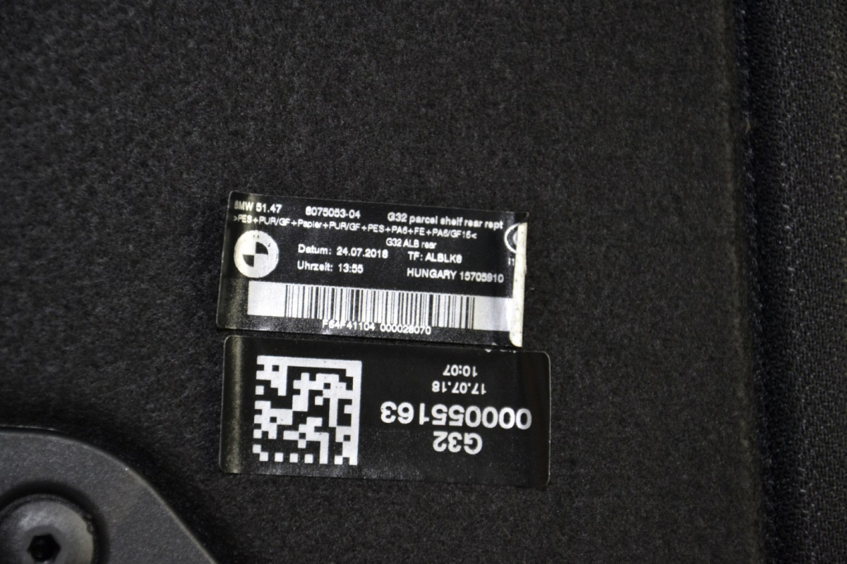 BMW G32 GT pólka tapicerka klapy bagażnika 8075053 BMW G32 GT pólka tapicerka klapy bagażnika 8075053