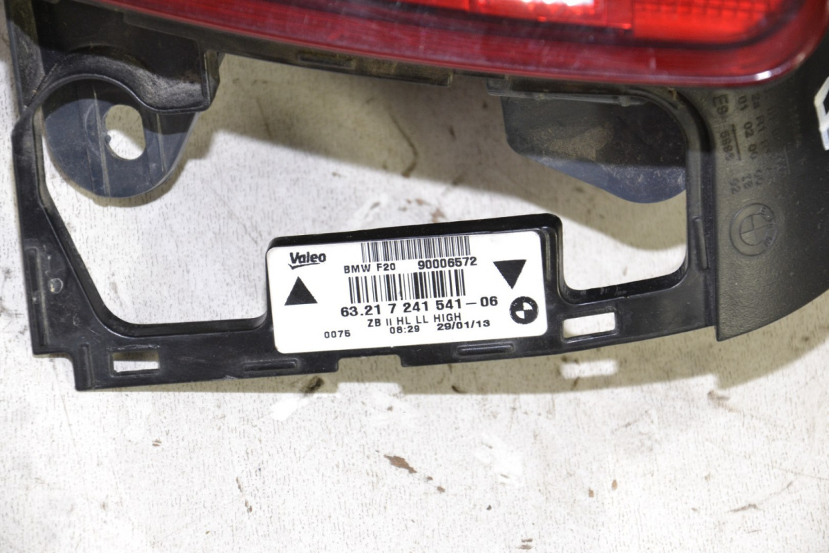 BMW F20 F21 lampa LED tylna tył 7241541 7241542 BMW F20 F21 lampa LED tylna tył 7241541 7241542