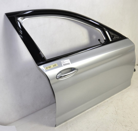 BMW G30 G31 F90 M5 drzwi przednie prawe kolor 490 BMW G30 G31 F90 M5 drzwi przednie prawe kolor 490