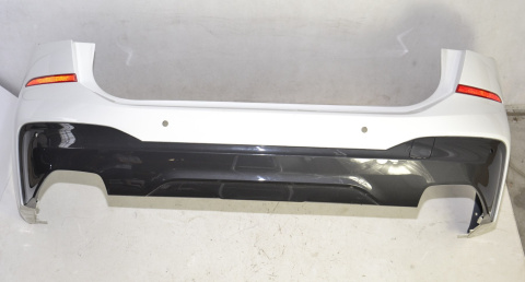 BMW G32 M Pakiet zderzak tylny tył kolor A300 BMW G32 M Pakiet zderzak tylny tył kolor A300