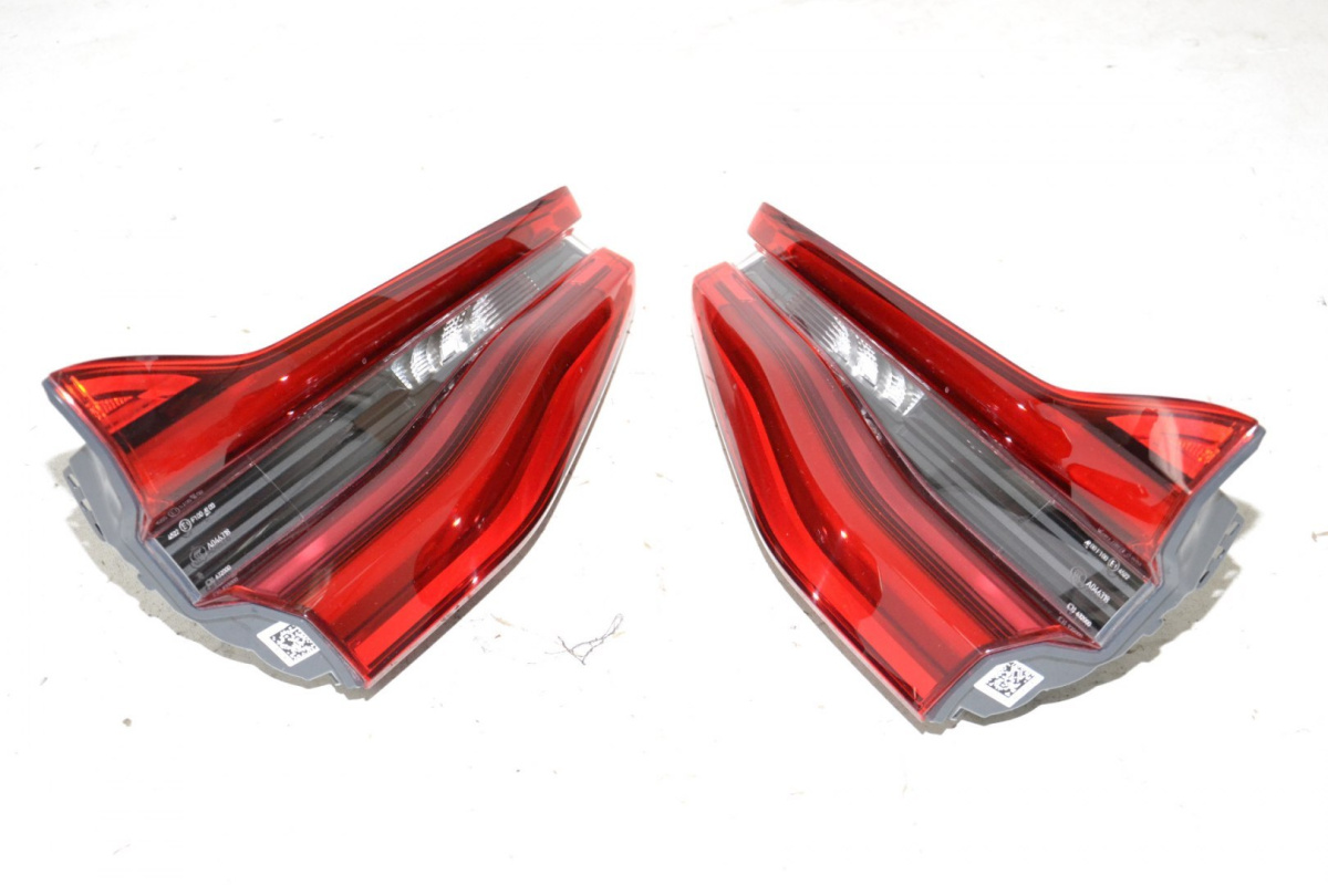 BMW 6 GT G32 lampy lampa tył tylna LED 7376483 BMW 6 GT G32 lampy lampa tył tylna LED 7376483