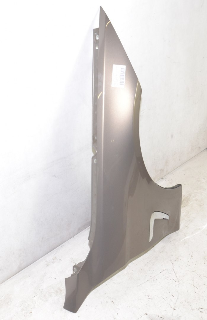 BMW F32 F33 F36 błotnik przód prawy kolor 481 BMW F32 F33 F36 błotnik przód prawy kolor 481