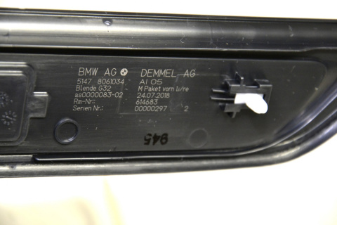 BMW 6 G32 GT osłona listwa progu M 8061034 BMW 6 G32 GT osłona listwa progu M 8061034