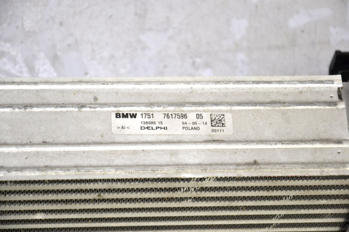 MINI F56 F55 chłodnica intercooler 7617596 MINI F56 F55 chłodnica intercooler 7617596