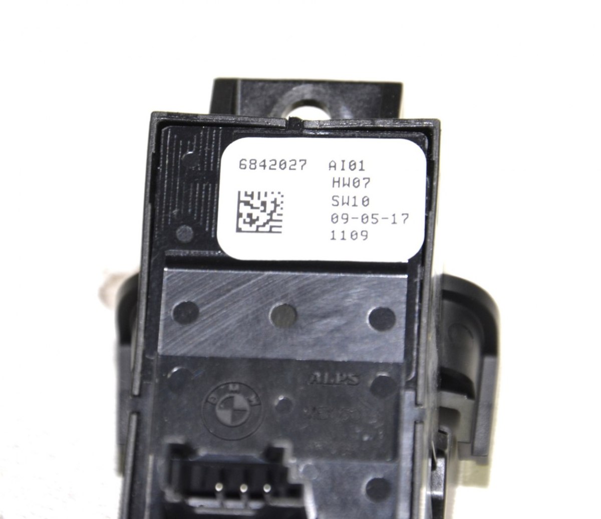BMW G30 G01 przełącznik włącznik hamulca 6842027 BMW G30 G01 przełącznik włącznik hamulca 6842027
