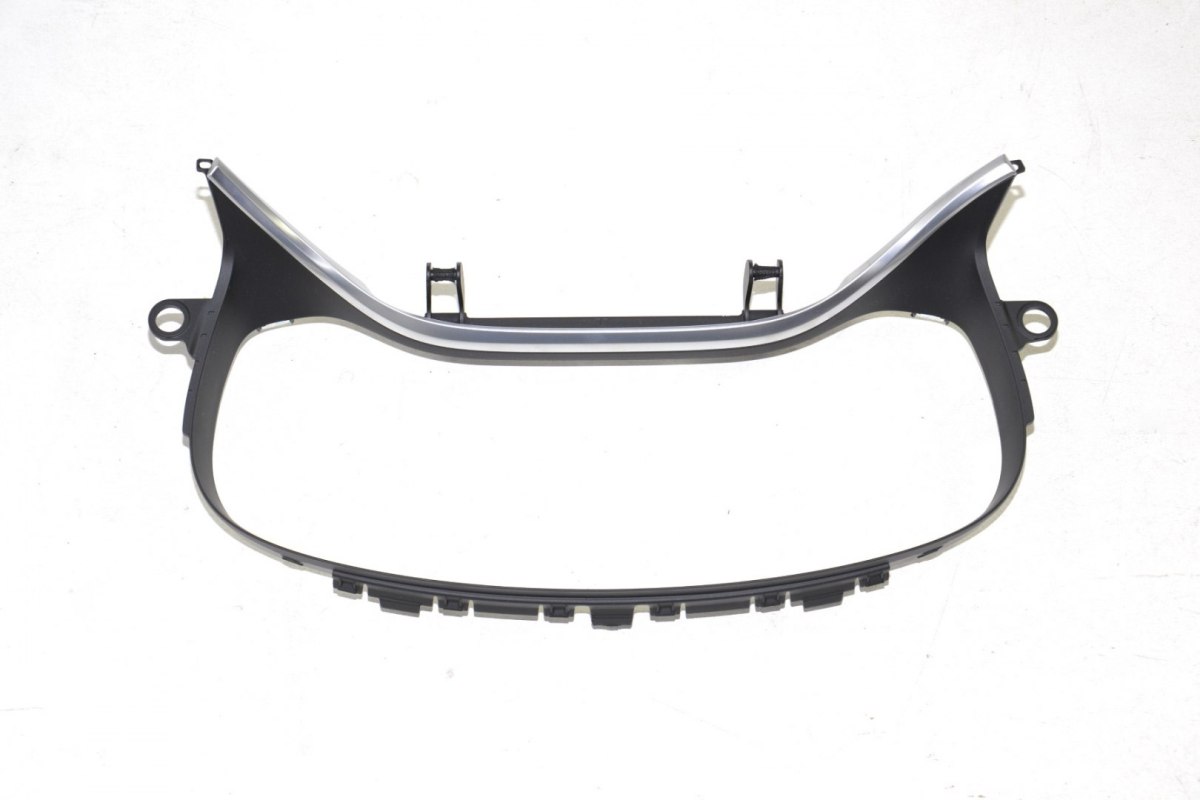 BMW G11 G12 osłona ramka licznika zegarów 9321988 BMW G11 G12 osłona ramka licznika zegarów 9321988